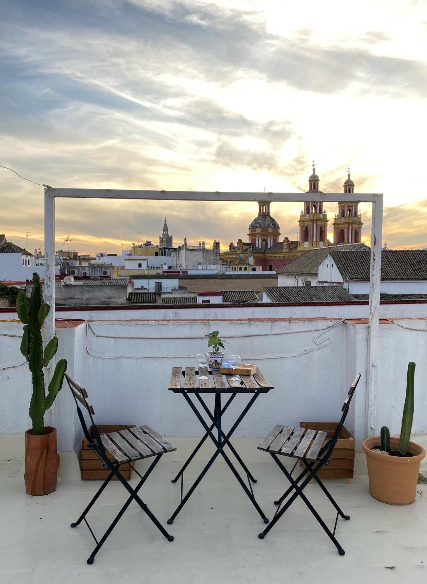 Apartamento Imperial Sevilla City Center Sevilha Exterior foto